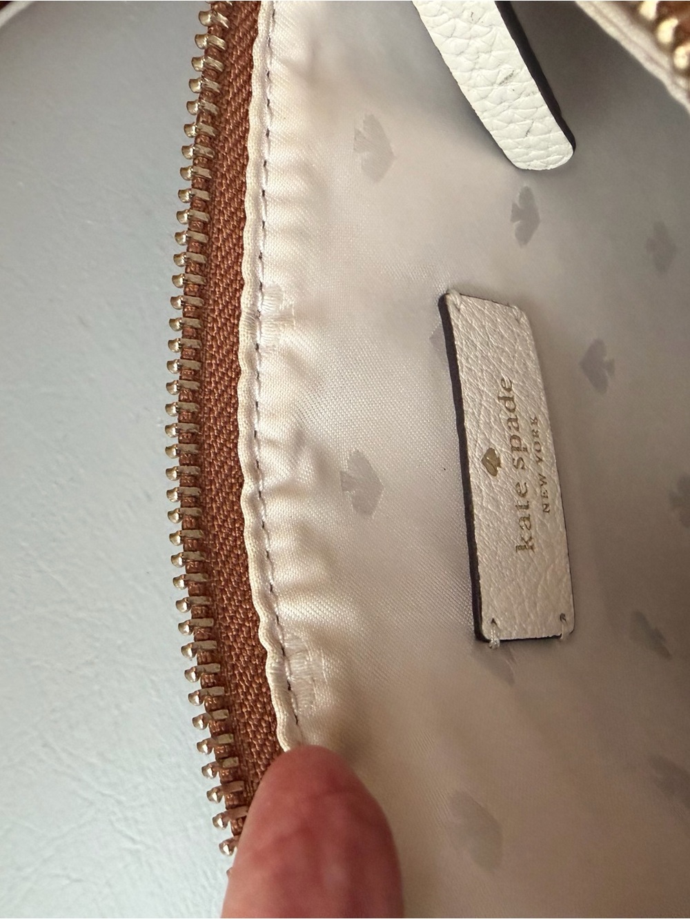 kate spade Woven Straw Shoulder Bag with off White Leather Trim - Picture 5 of 13
